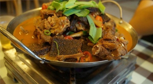 du lịch phượng hoàng cổ trấn 13