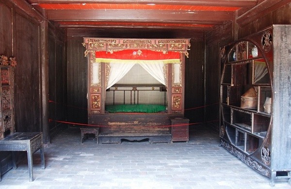 du lịch phượng hoàng cổ trấn 6